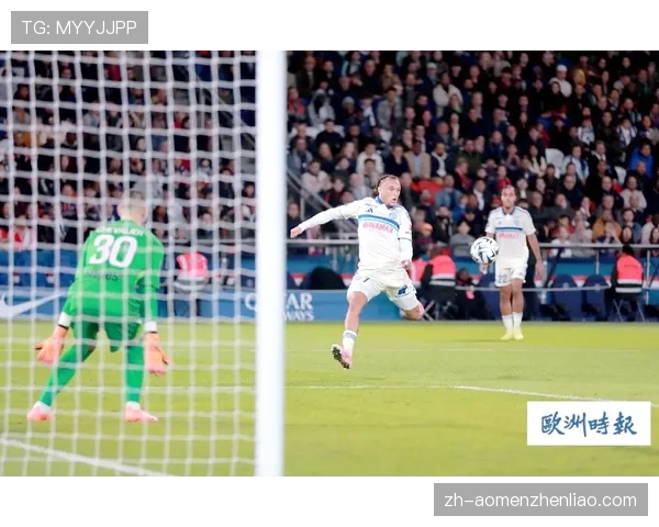 朗斯客场遭斯特拉斯堡逼平 积分53分仍落后巴黎圣日耳曼1分